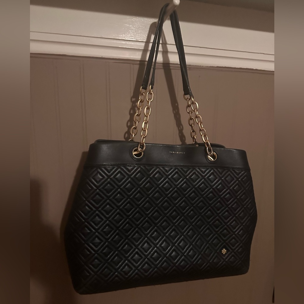 Tory Burch Fleming Shoulder Bag